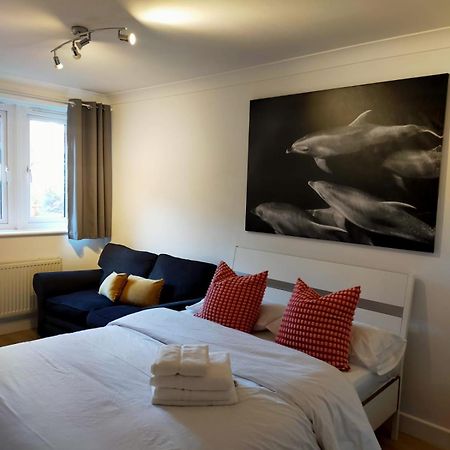 런던 Cobbold Court Share Flat 아파트 외부 사진