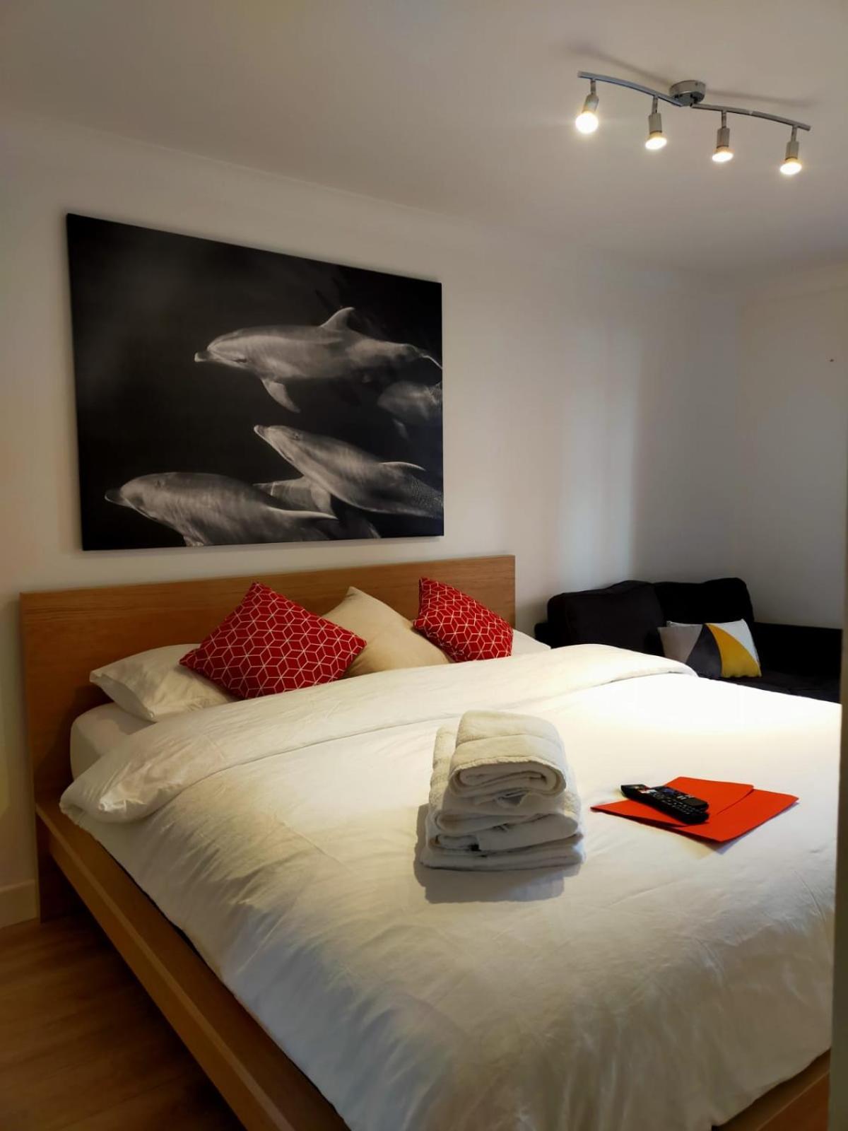 런던 Cobbold Court Share Flat 아파트 외부 사진